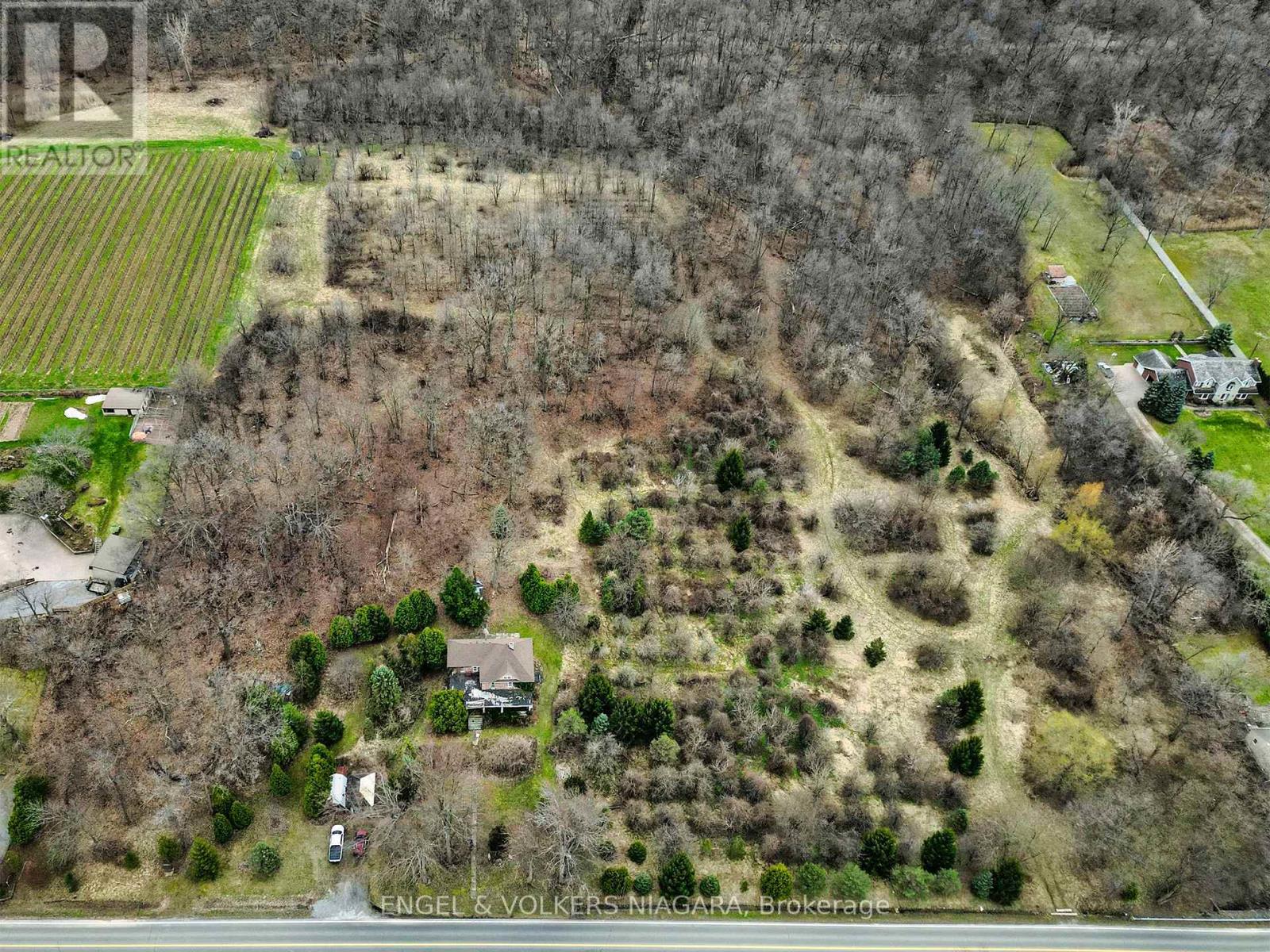 1893 York Road, Niagara-On-The-Lake, Ontario  L0S 1J0 - Photo 1 - X12897448
