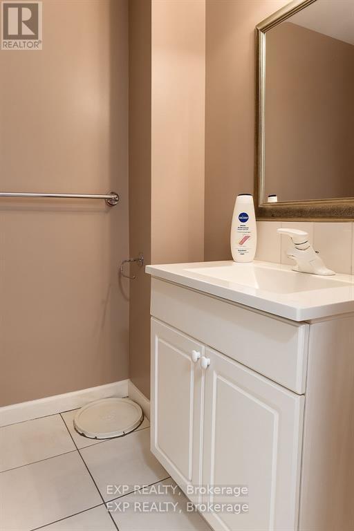 20 Marmora Street, St. Catharines, Ontario  L2P 3C1 - Photo 19 - X12906776