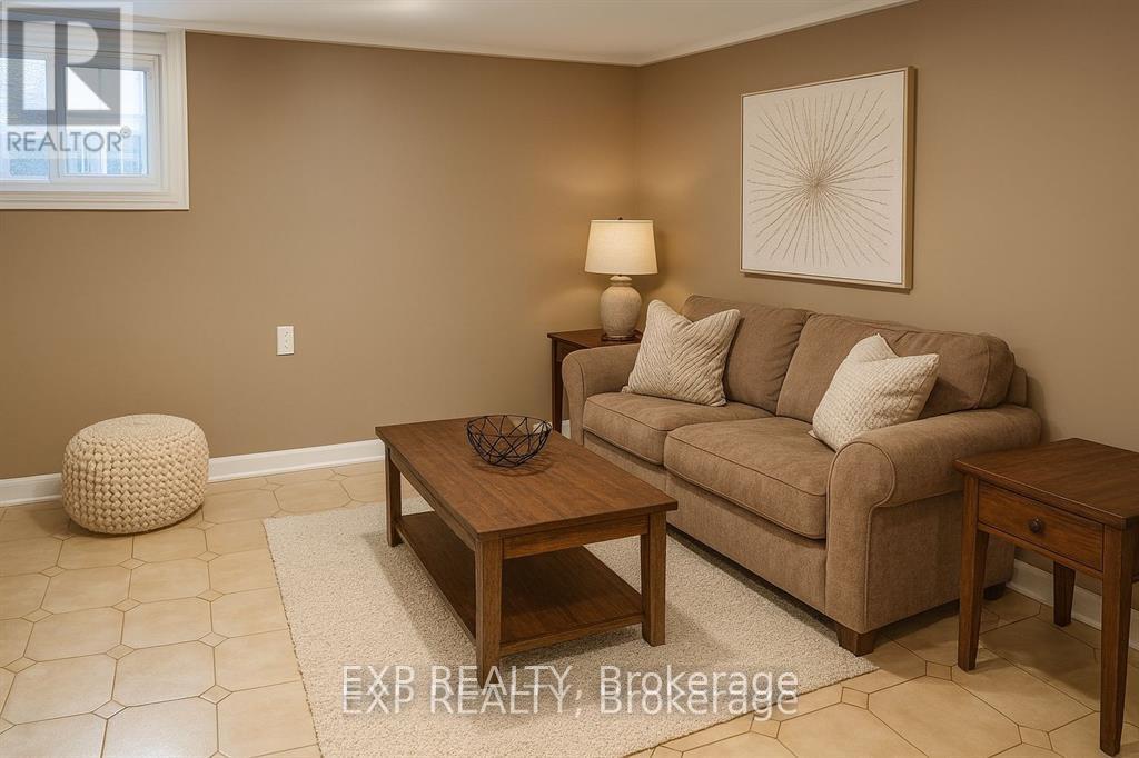 20 Marmora Street, St. Catharines, Ontario  L2P 3C1 - Photo 21 - X12906776