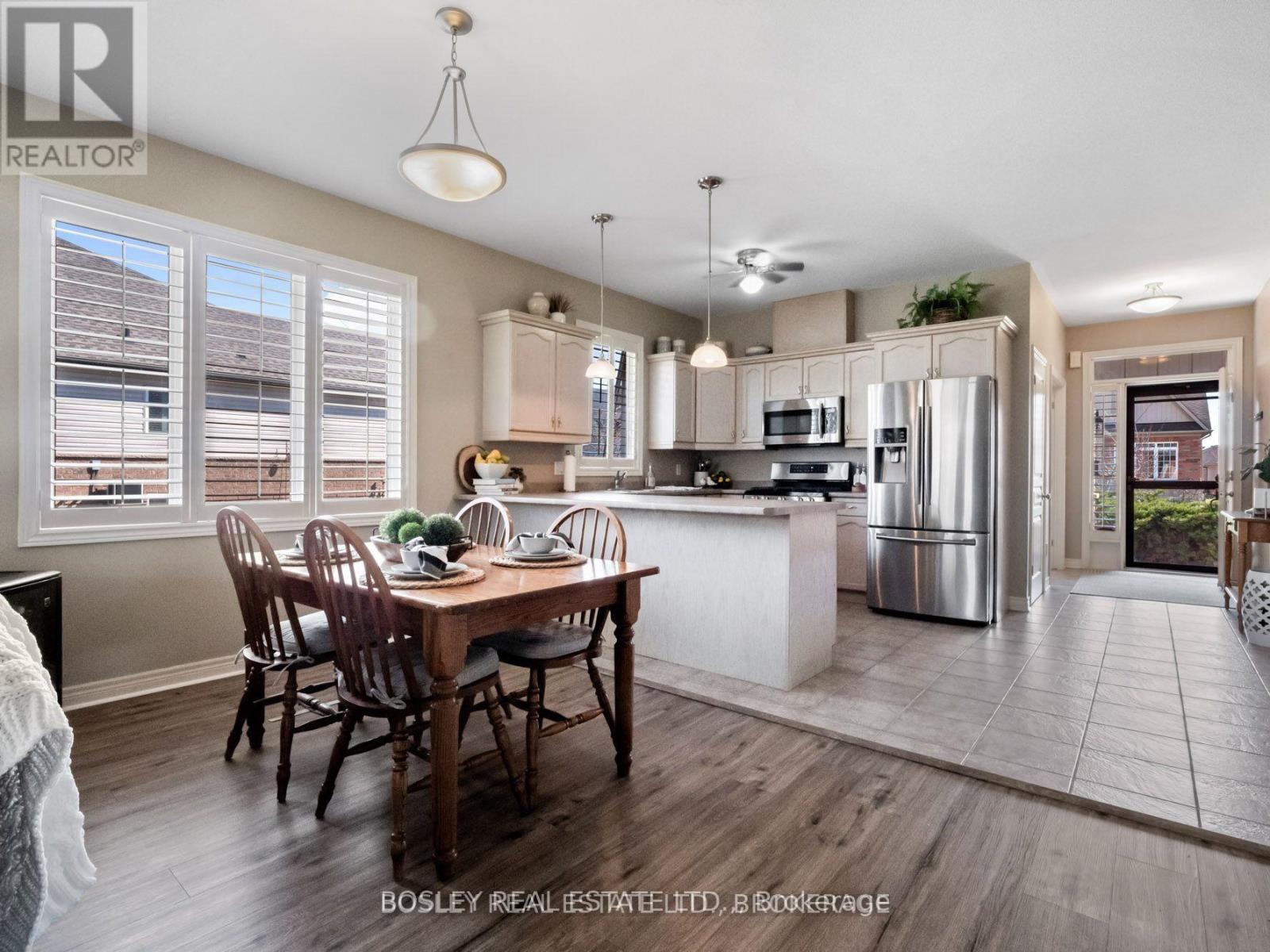 50 Aaron Trail, Welland, Ontario  L3B 6G4 - Photo 10 - X12913478