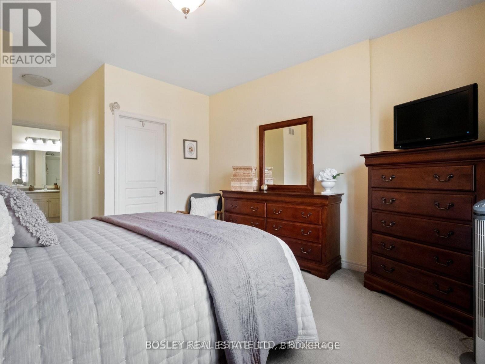 50 Aaron Trail, Welland, Ontario  L3B 6G4 - Photo 18 - X12913478