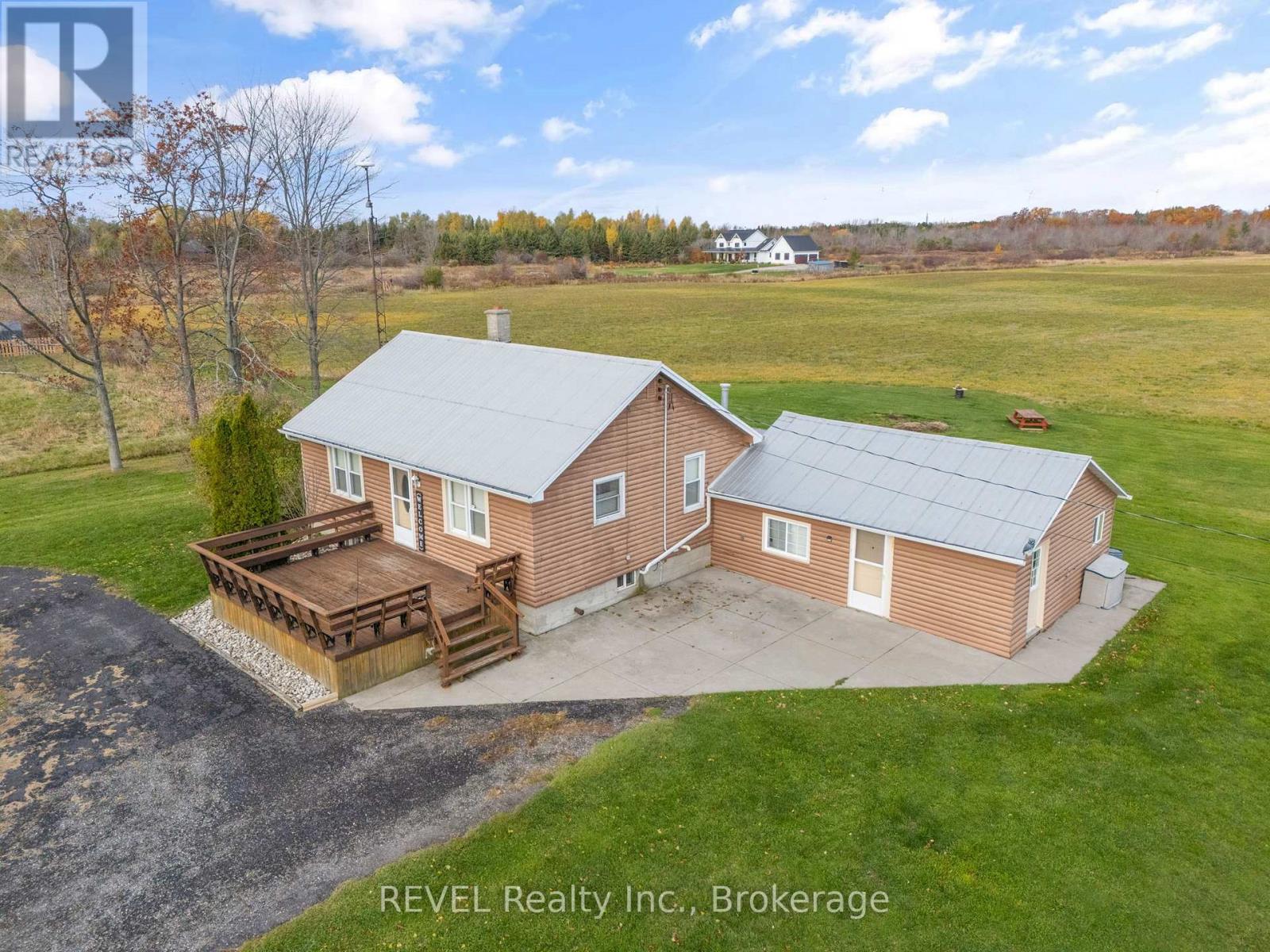 801 South Coast Drive, Haldimand, Ontario  N0A 1L0 - Photo 1 - X12914746