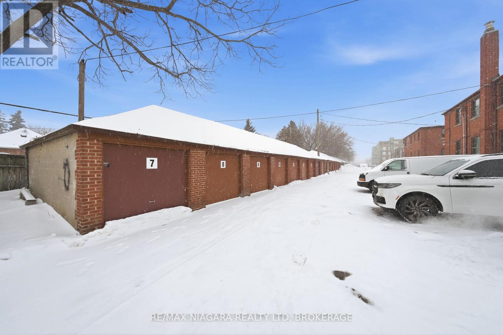 Unit B - 993 O'connor Drive, Toronto, Ontario  M4B 2T1 - Photo 13 - E12929188