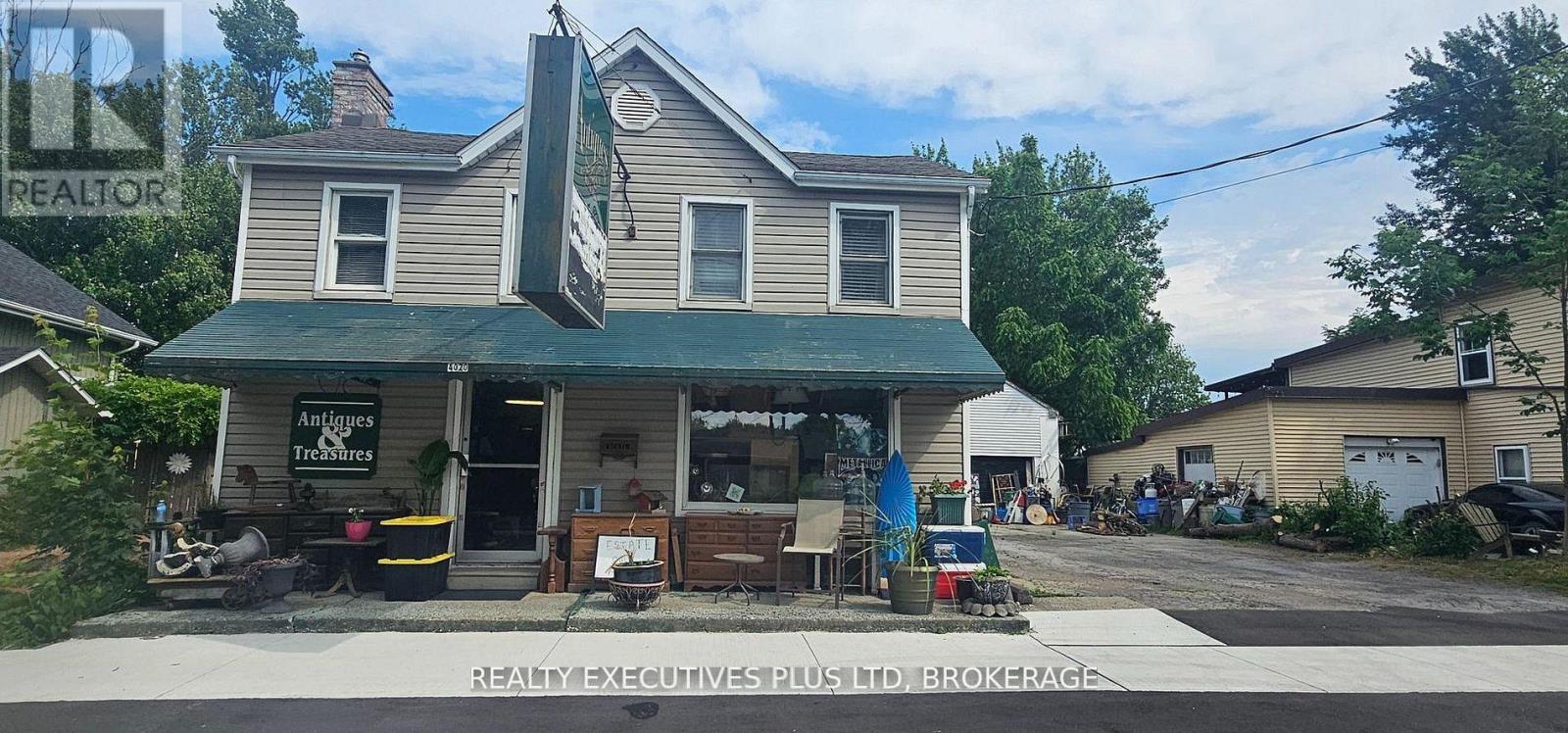 4020 Main Street, Niagara Falls, Ontario  L2G 6B8 - Photo 1 - X12932842