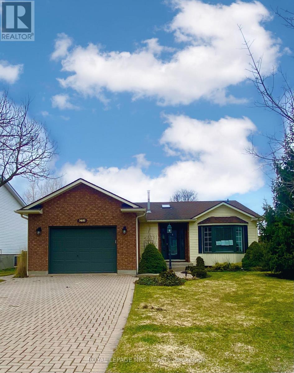 3681 Sussex Lane, Fort Erie, Ontario  L0S 1S0 - Photo 2 - X12939318