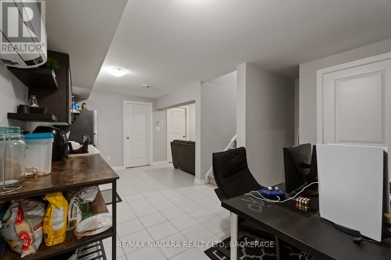 81 Grove Street, Welland, Ontario  L3B 4B3 - Photo 33 - X12943396