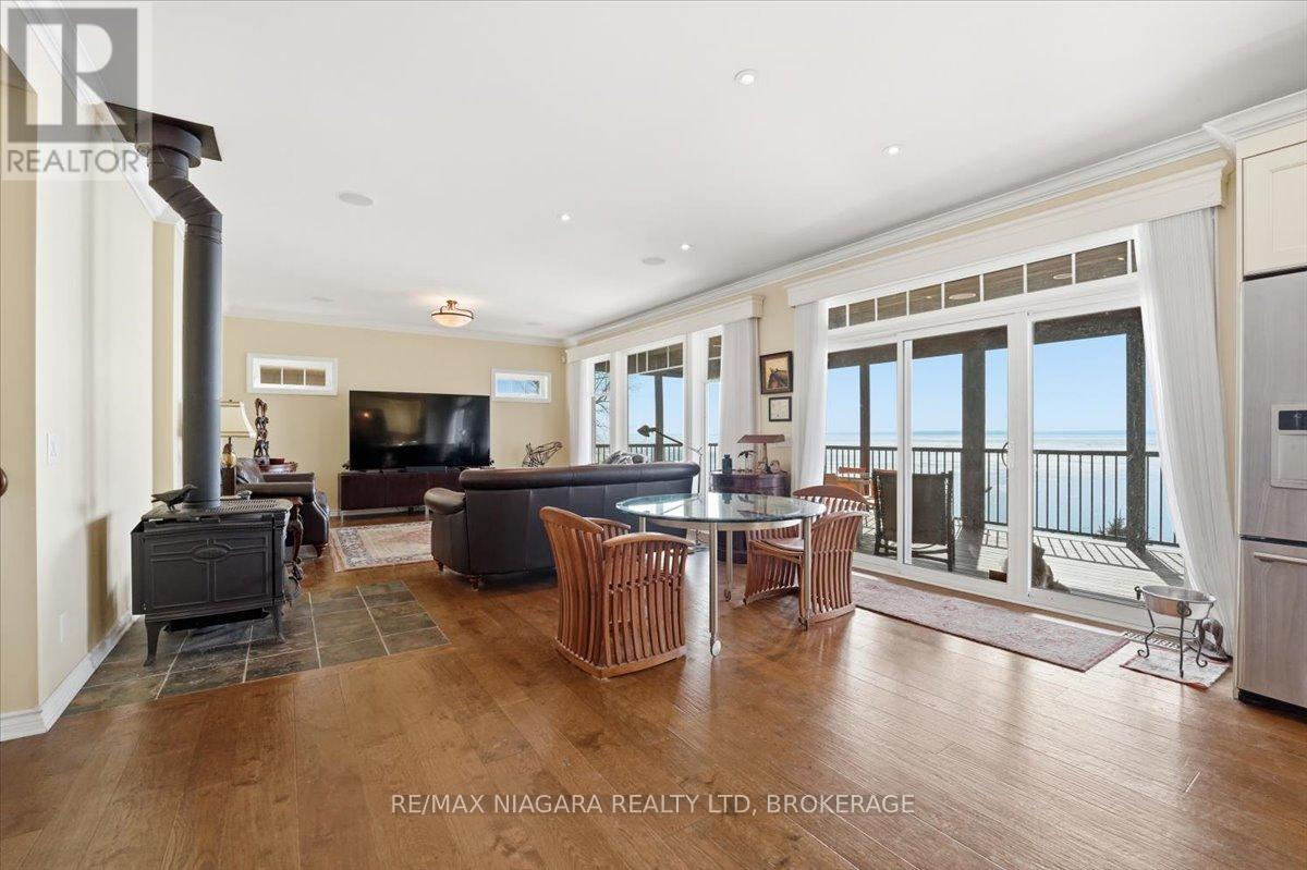 3585 Yacht Harbour Road, Fort Erie, Ontario  L0S 1N0 - Photo 18 - X12949060