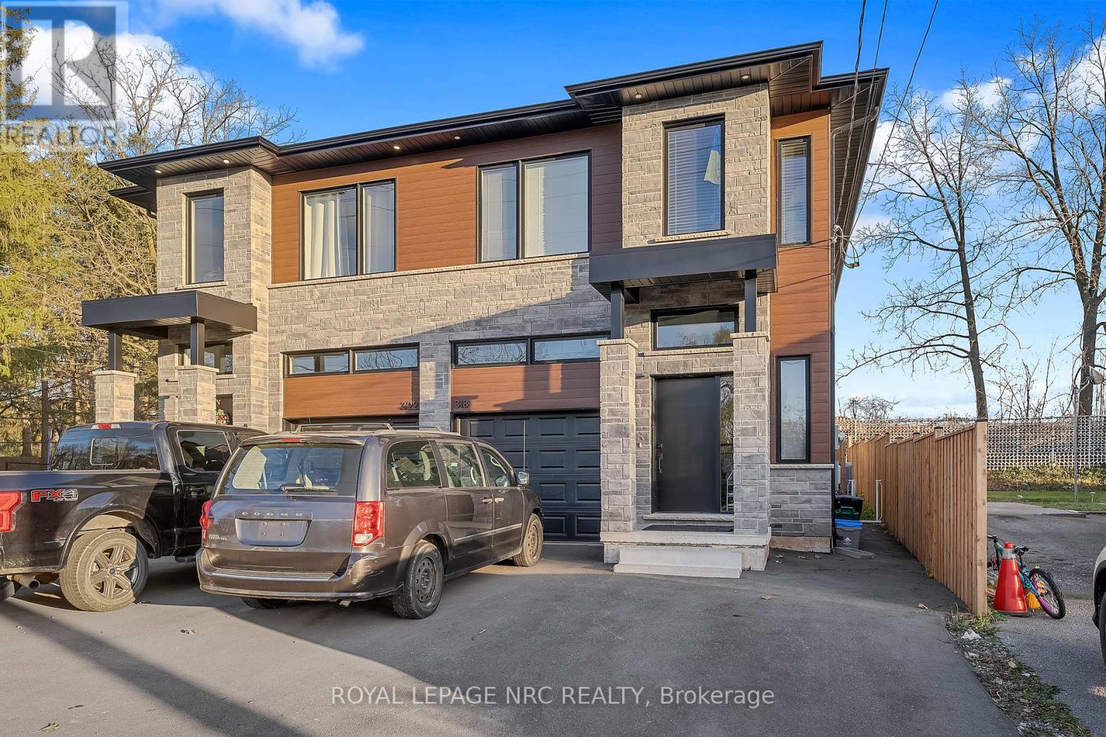 318 River Road, Welland, Ontario  L3B 2S4 - Photo 1 - X12950208