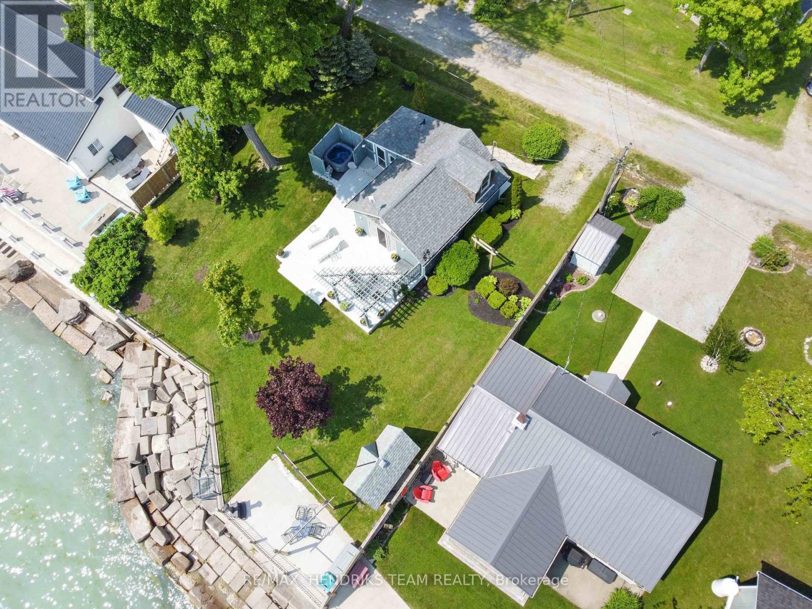 9 Shoreline Trail, Haldimand, Ontario  N1A 2W8 - Photo 28 - X12974986