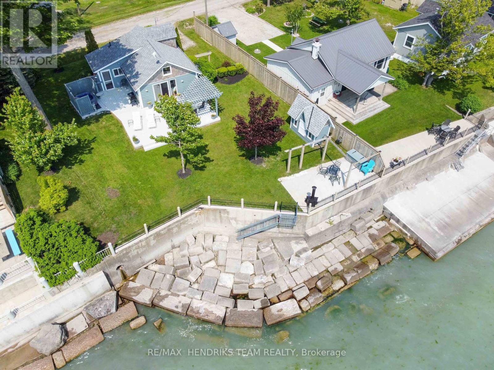 9 Shoreline Trail, Haldimand, Ontario  N1A 2W8 - Photo 29 - X12974986
