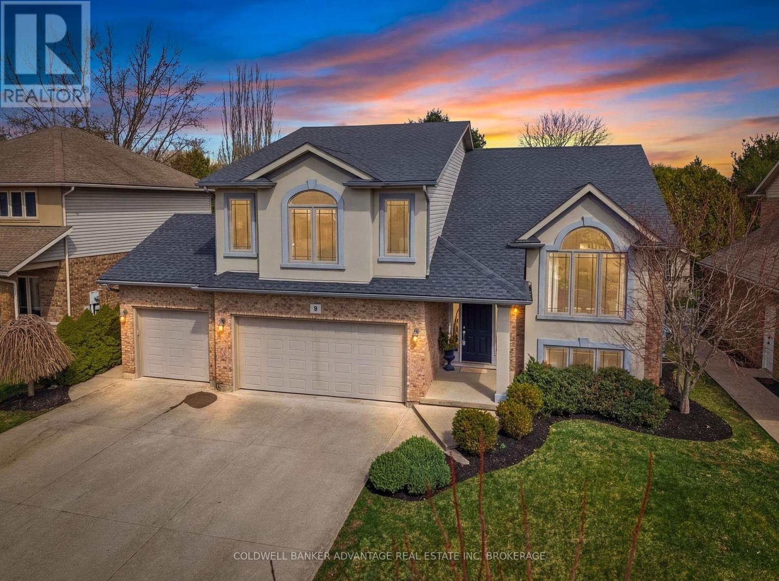 9 Bacon Lane, Pelham, Ontario  L3E 0P5 - Photo 1 - X12980868