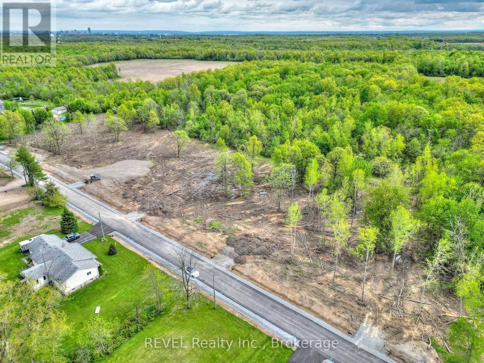 (Lot 5) 2136 Houck Crescent, Fort Erie, Ontario  L2A 5M4 - Photo 13 - X12981258
