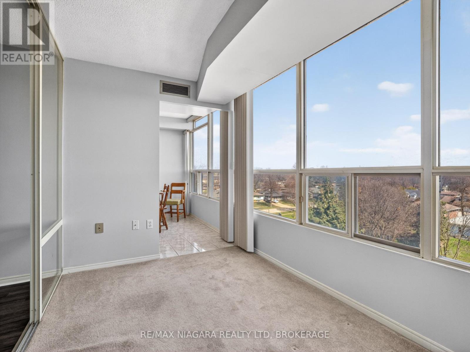 701 - 5100 Dorchester Road, Niagara Falls, Ontario  L2E 7H4 - Photo 17 - X12992582