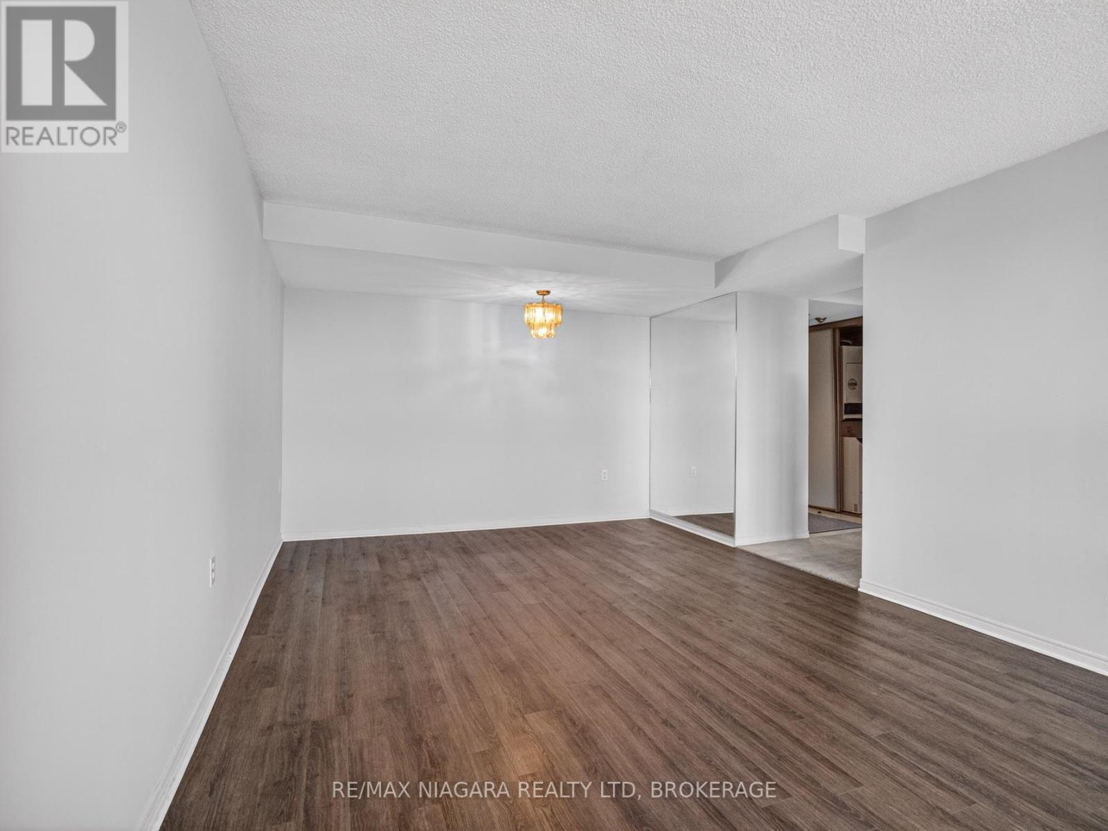701 - 5100 Dorchester Road, Niagara Falls, Ontario  L2E 7H4 - Photo 18 - X12992582