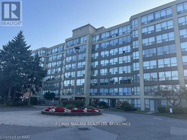 701 - 5100 Dorchester Road, Niagara Falls, Ontario  L2E 7H4 - Photo 2 - X12992582