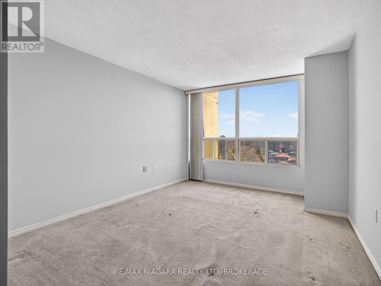 701 - 5100 Dorchester Road, Niagara Falls, Ontario  L2E 7H4 - Photo 22 - X12992582