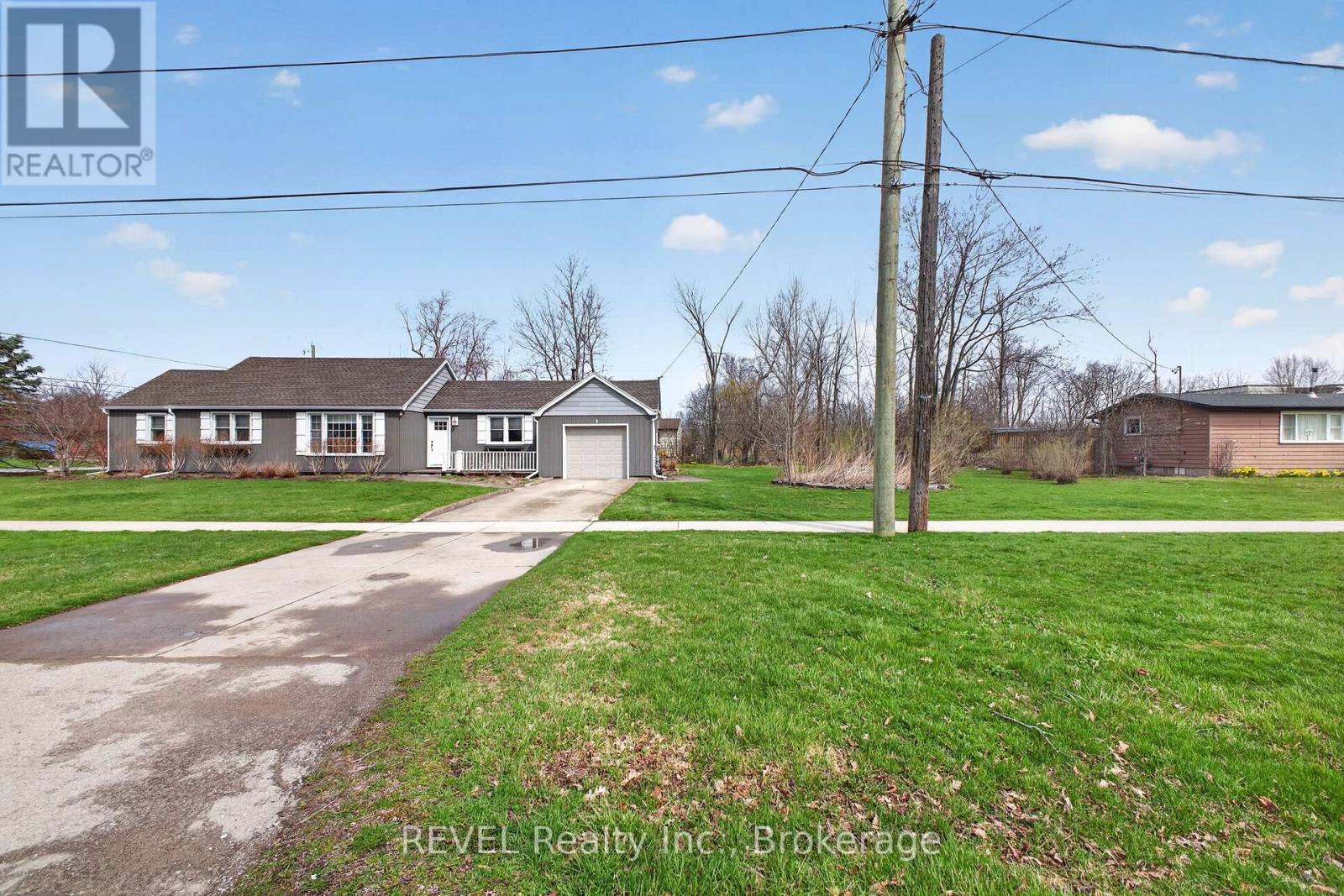 1258 Phillips Street, Fort Erie, Ontario  L2A 3B7 - Photo 5 - X13001642