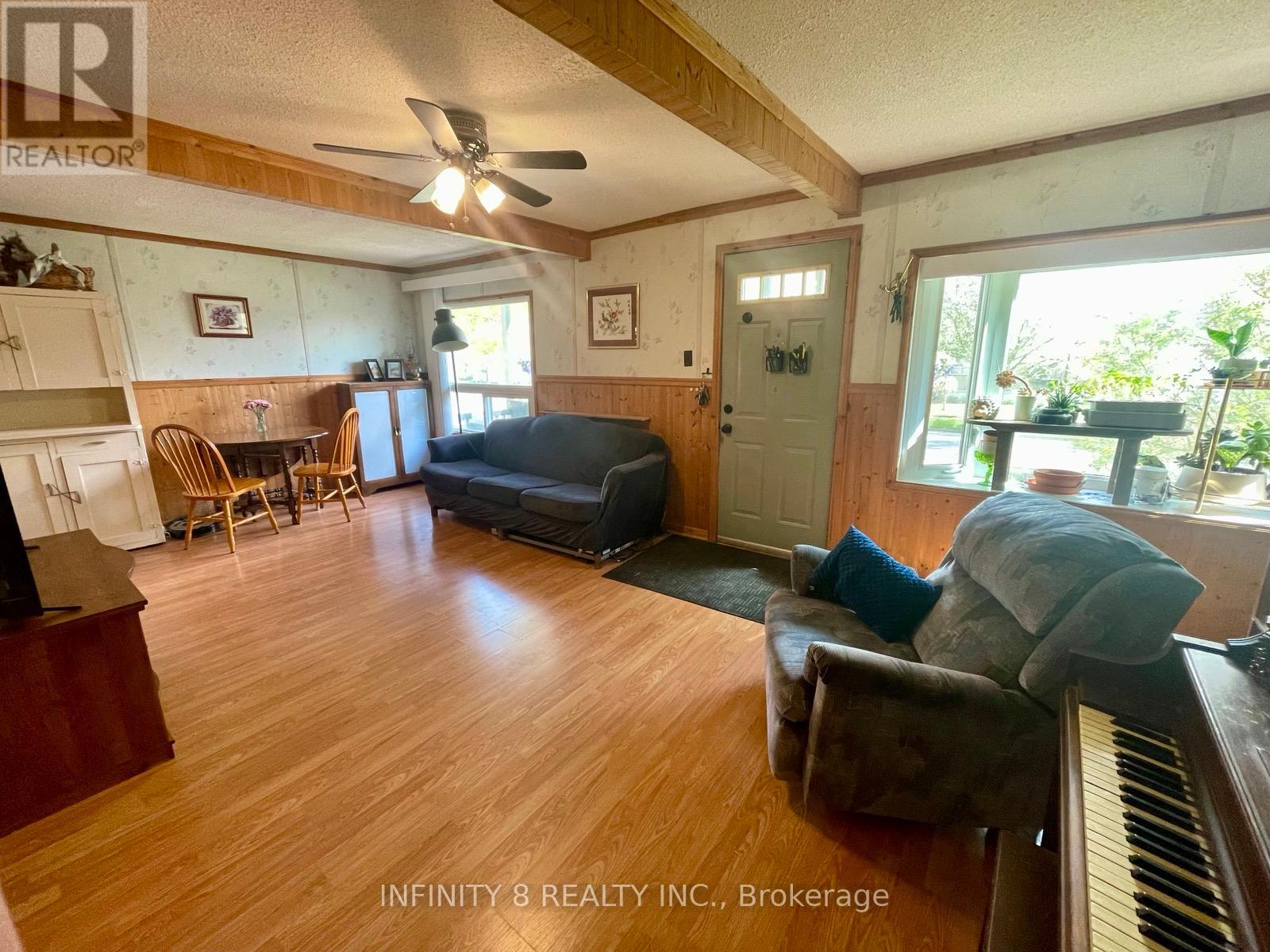 326 Corvette Street, Welland, Ontario  L3B 4S6 - Photo 5 - X13002690