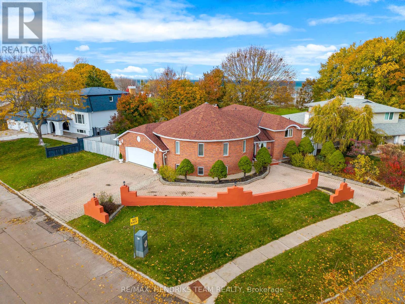 85 Westgate Park Drive, St. Catharines, Ontario  L2N 5X1 - Photo 1 - X13017810