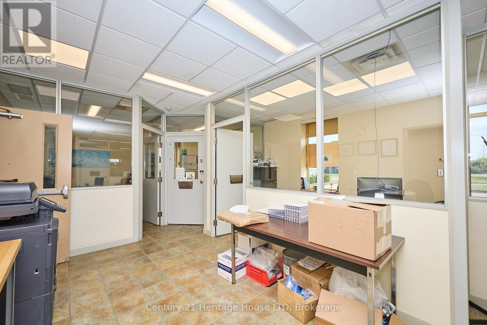 1360 Commerce Parkway, Fort Erie, Ontario  L2A 5M4 - Photo 27 - X13018892