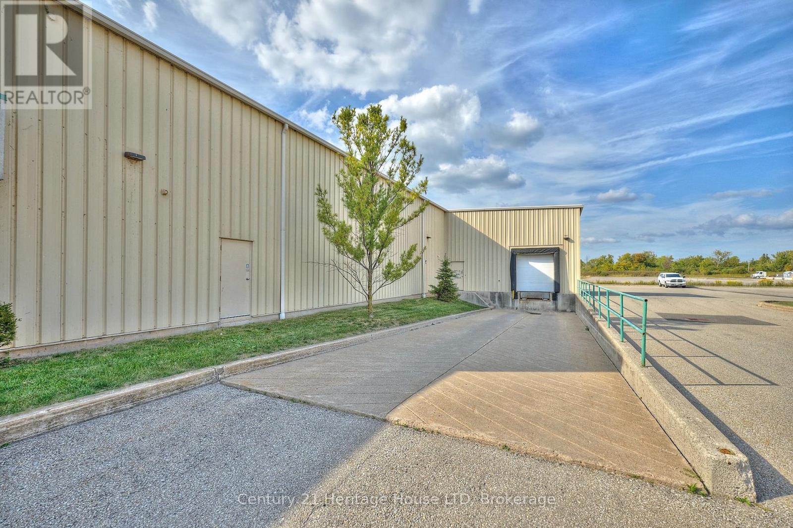 1360 Commerce Parkway, Fort Erie, Ontario  L2A 5M4 - Photo 5 - X13018892