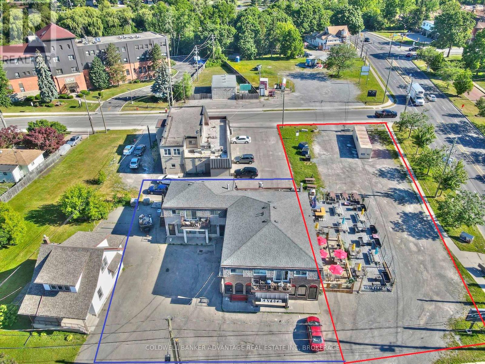 192 Maple Avenue, Welland, Ontario  L3C 5G5 - Photo 1 - X13029506