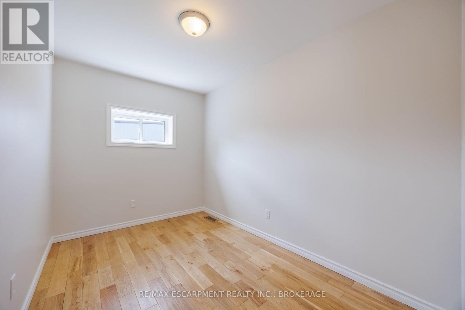 13 Chestnut Lane, St. Catharines, Ontario  L2T 1G3 - Photo 15 - X13044862