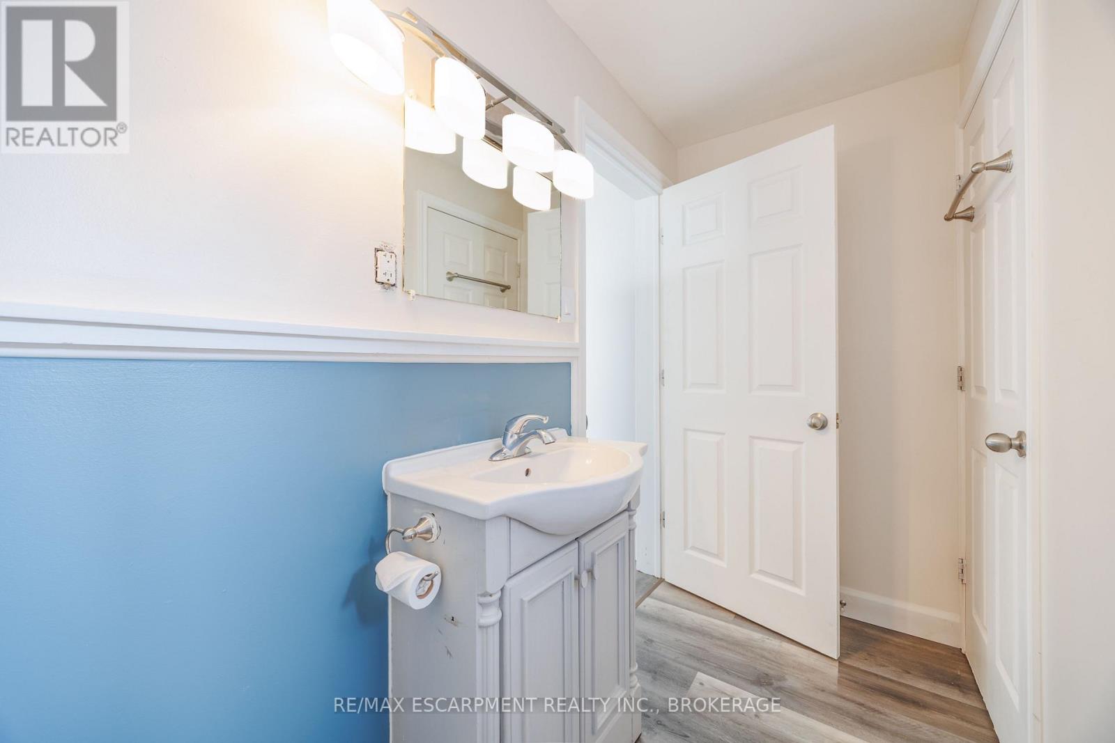 13 Chestnut Lane, St. Catharines, Ontario  L2T 1G3 - Photo 19 - X13044862