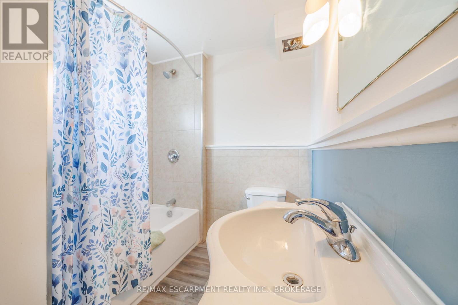 13 Chestnut Lane, St. Catharines, Ontario  L2T 1G3 - Photo 20 - X13044862