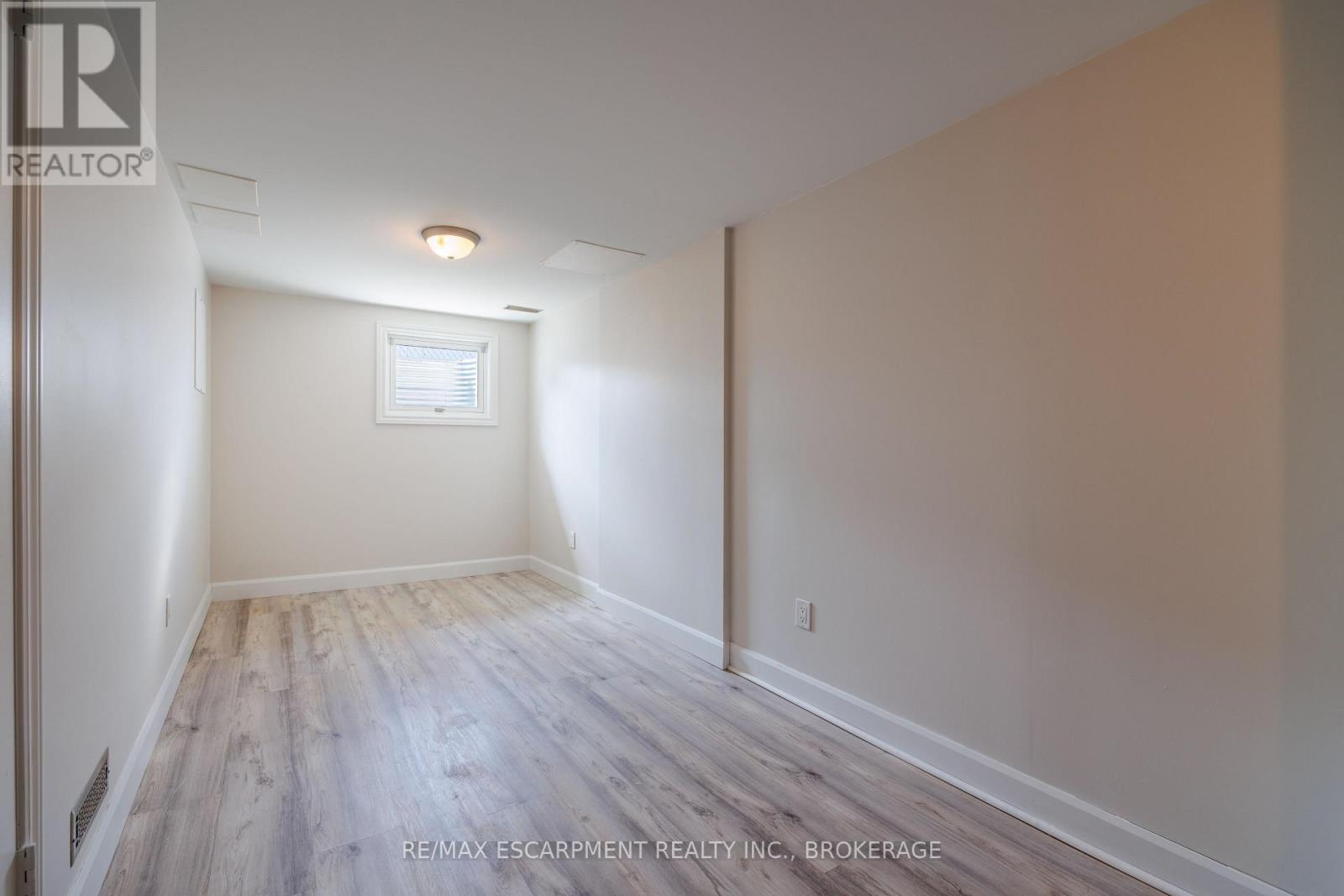13 Chestnut Lane, St. Catharines, Ontario  L2T 1G3 - Photo 21 - X13044862