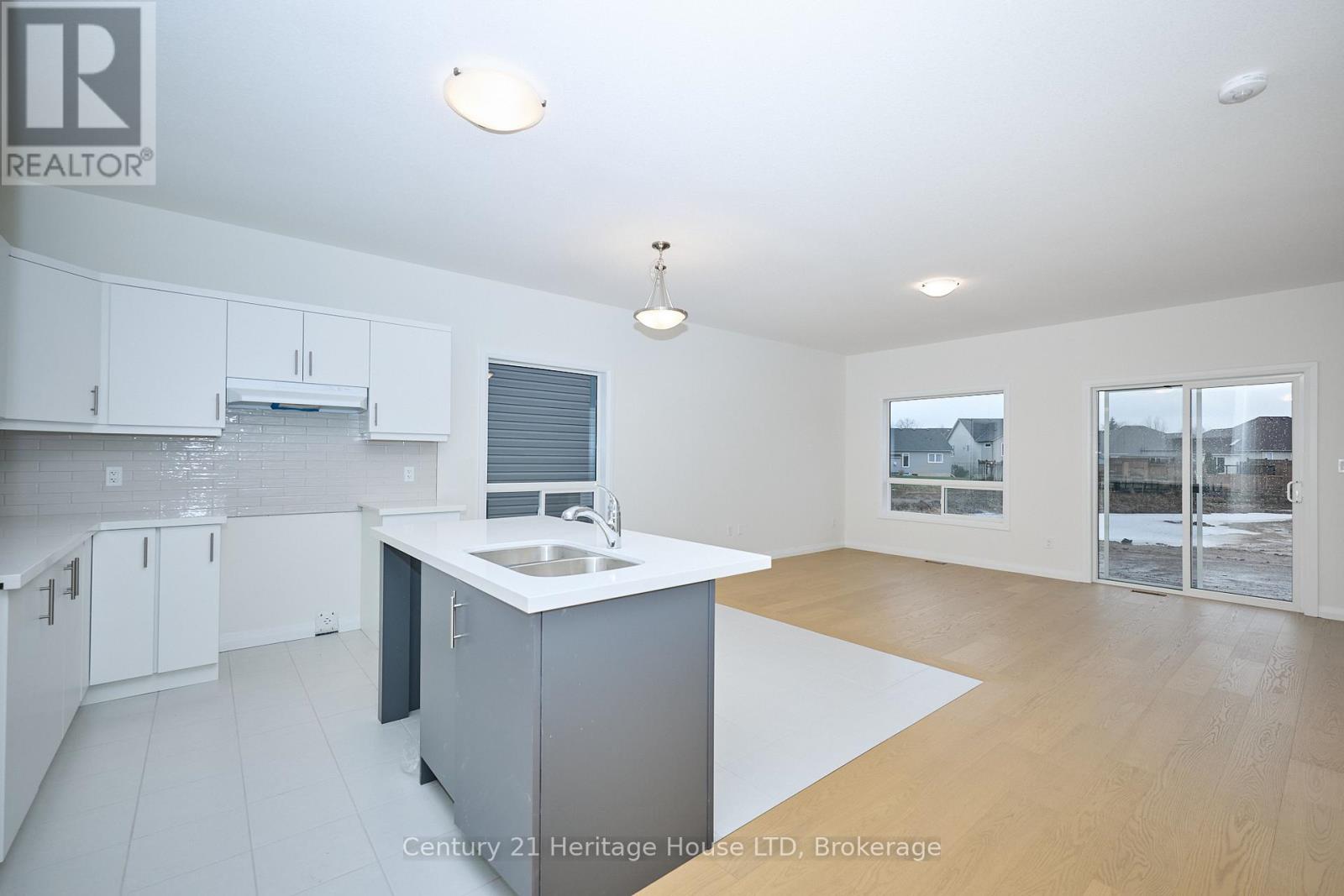 407 Louisa Street, Fort Erie, Ontario  L2A 6T6 - Photo 7 - X13047274