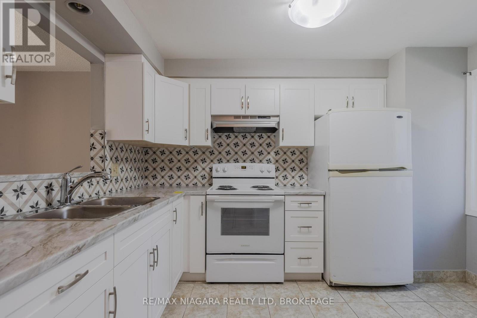 88 - 6767 Thorold Stone Road, Niagara Falls, Ontario  L2J 3W9 - Photo 3 - X13053642