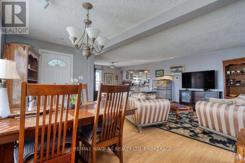 30 Erie Street, Welland, Ontario  L3B 5J7 - Photo 13 - X13055060