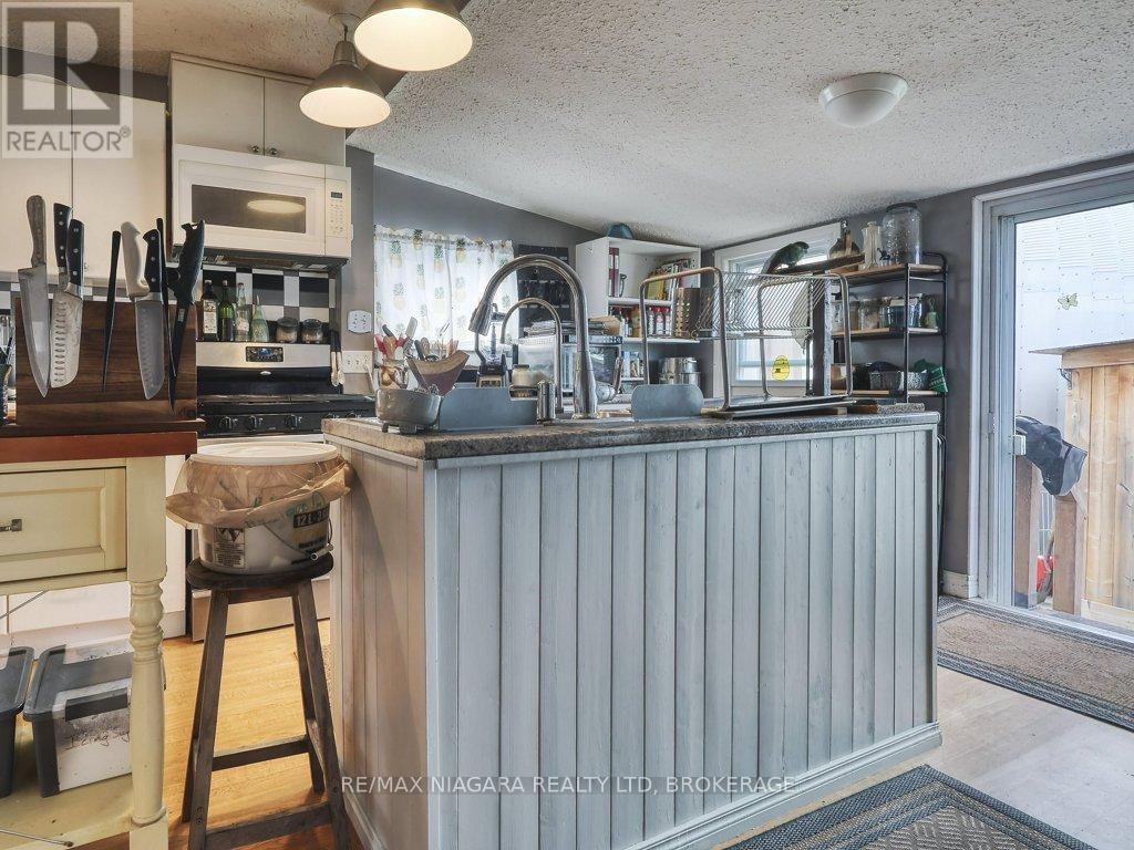 30 Erie Street, Welland, Ontario  L3B 5J7 - Photo 24 - X13055060