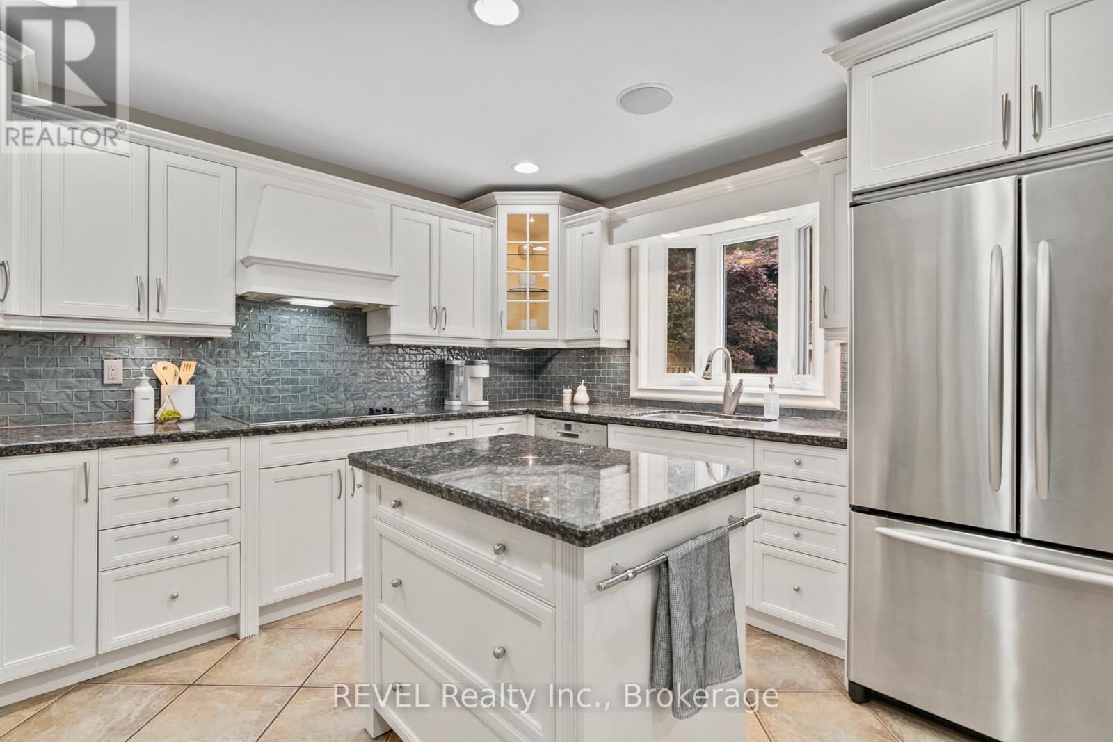 78 Sovereign Drive, St. Catharines, Ontario  L2T 1Z7 - Photo 15 - X13066646