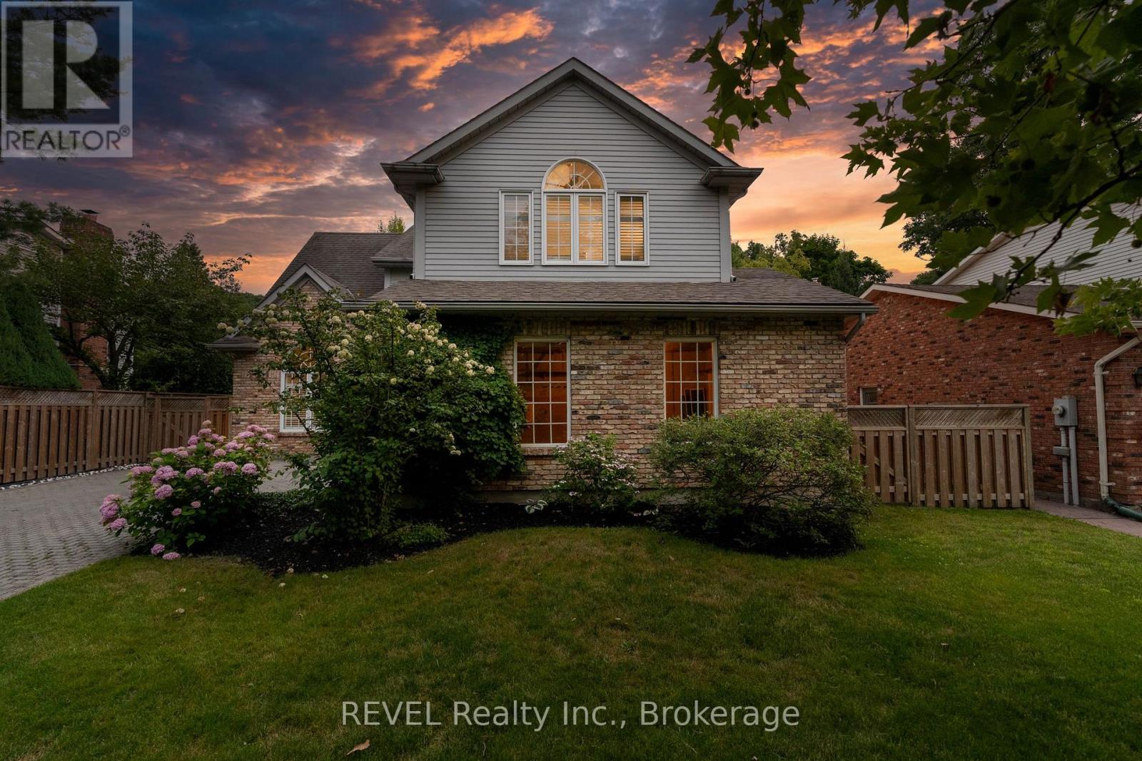 78 Sovereign Drive, St. Catharines, Ontario  L2T 1Z7 - Photo 3 - X13066646