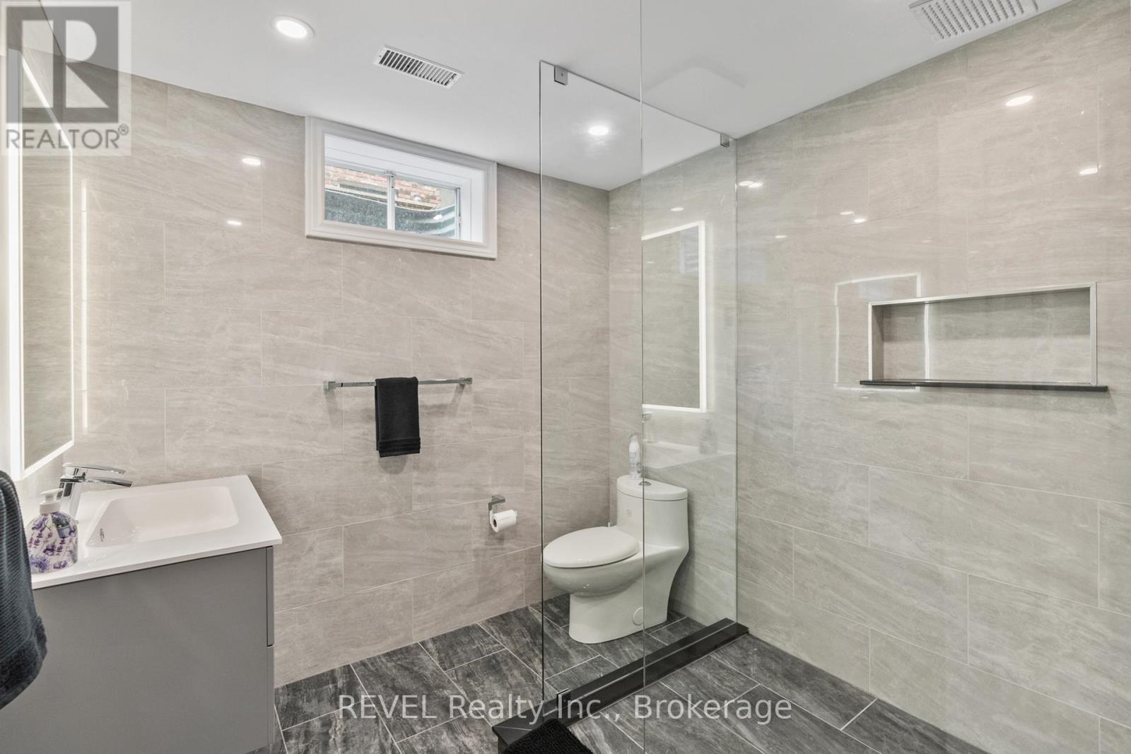 78 Sovereign Drive, St. Catharines, Ontario  L2T 1Z7 - Photo 33 - X13066646