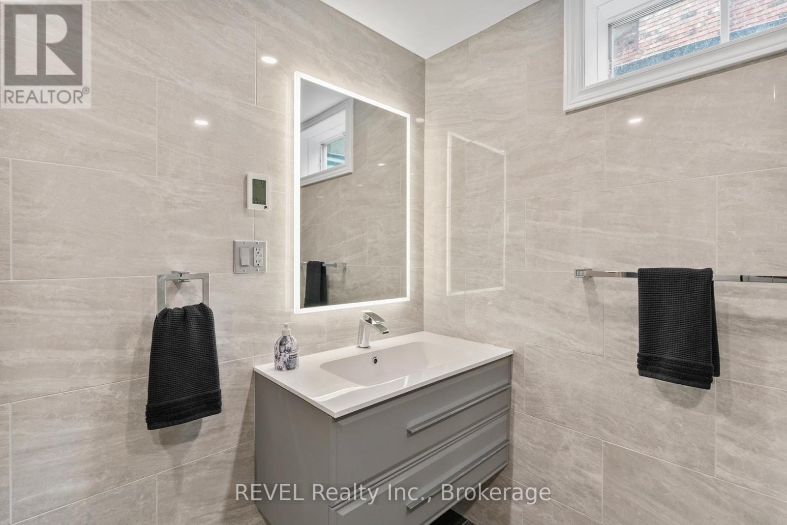 78 Sovereign Drive, St. Catharines, Ontario  L2T 1Z7 - Photo 34 - X13066646