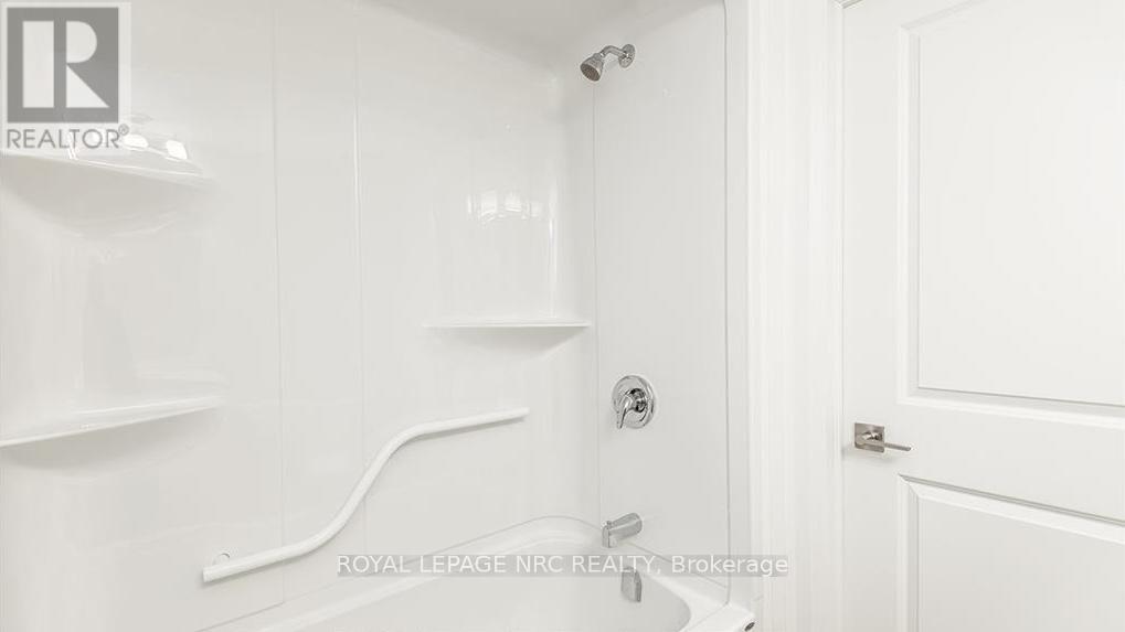 300 - 120 Summersides Boulevard, Pelham, Ontario  L3E 0C2 - Photo 12 - X13066762