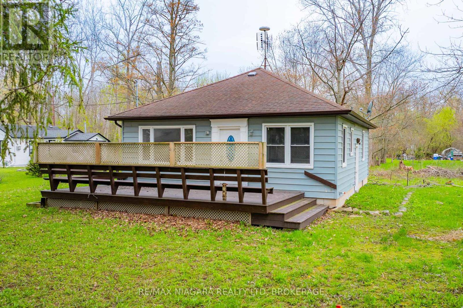 355 Bernard Avenue, Fort Erie, Ontario  L0S 1N0 - Photo 1 - X13066976