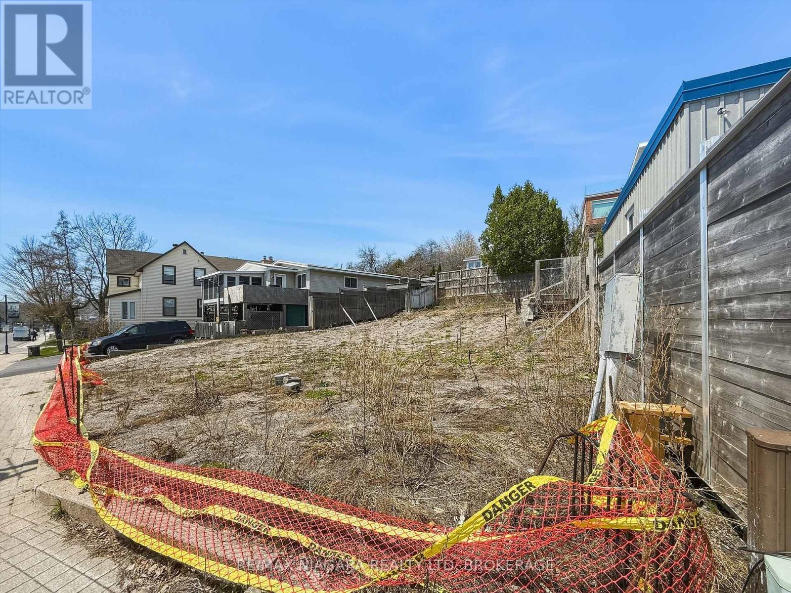 22 Bay Street, Parry Sound, Ontario  P2A 1S5 - Photo 11 - X13069096