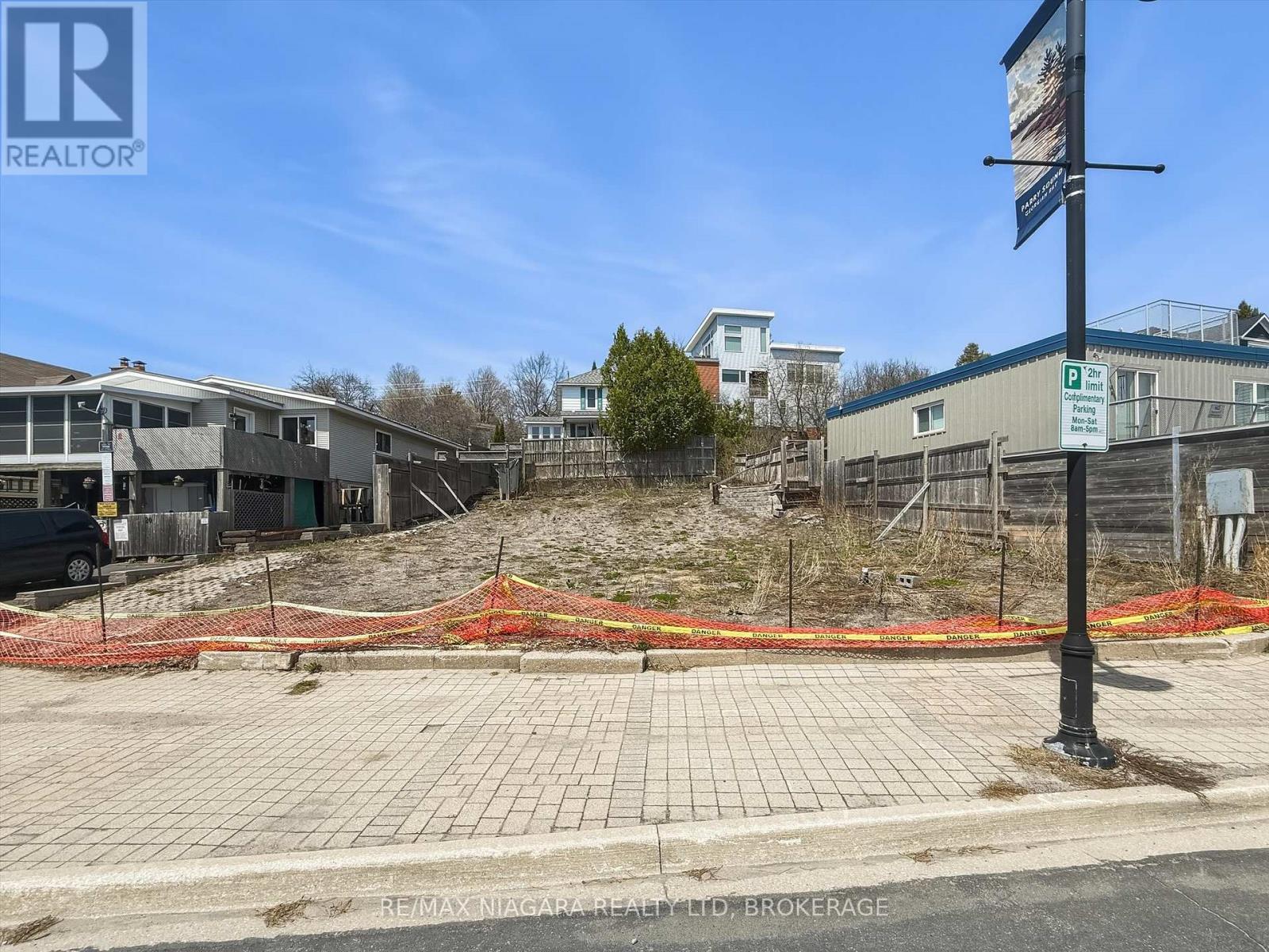 22 Bay Street, Parry Sound, Ontario  P2A 1S5 - Photo 13 - X13069096