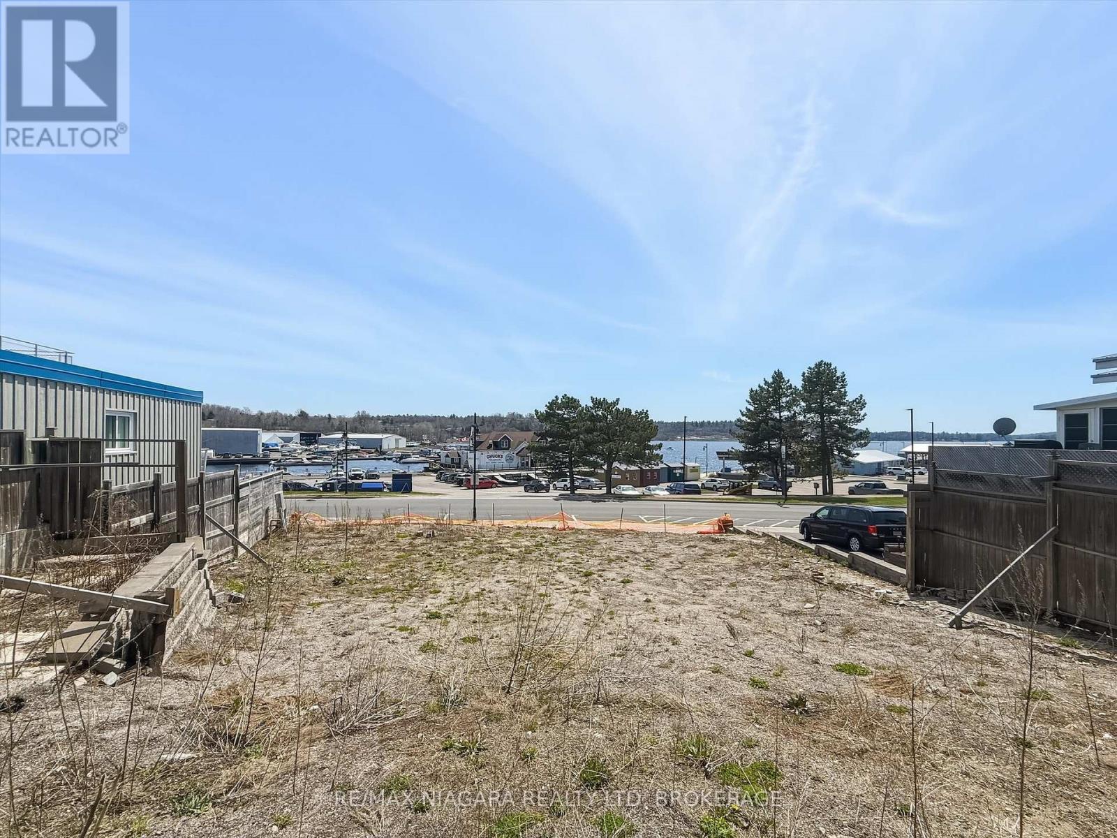 22 Bay Street, Parry Sound, Ontario  P2A 1S5 - Photo 14 - X13069096