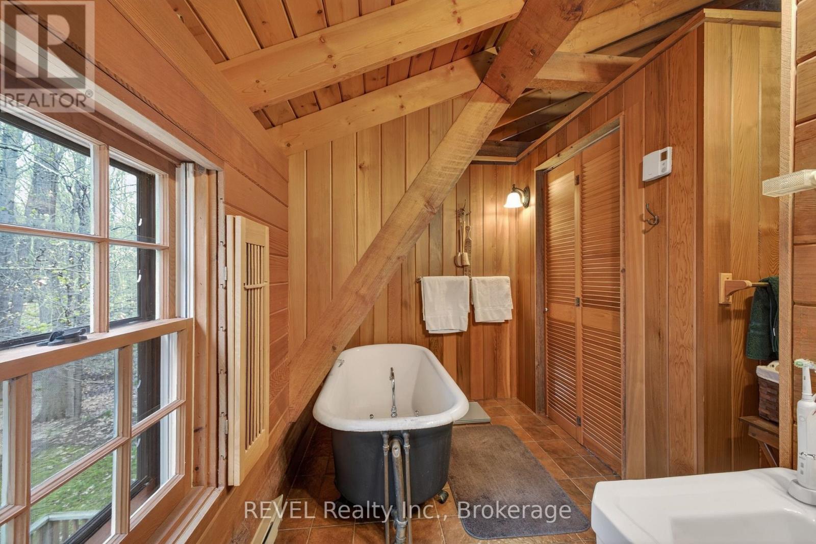 2377 Ott Road, Fort Erie, Ontario  L0S 1S0 - Photo 23 - X13071248