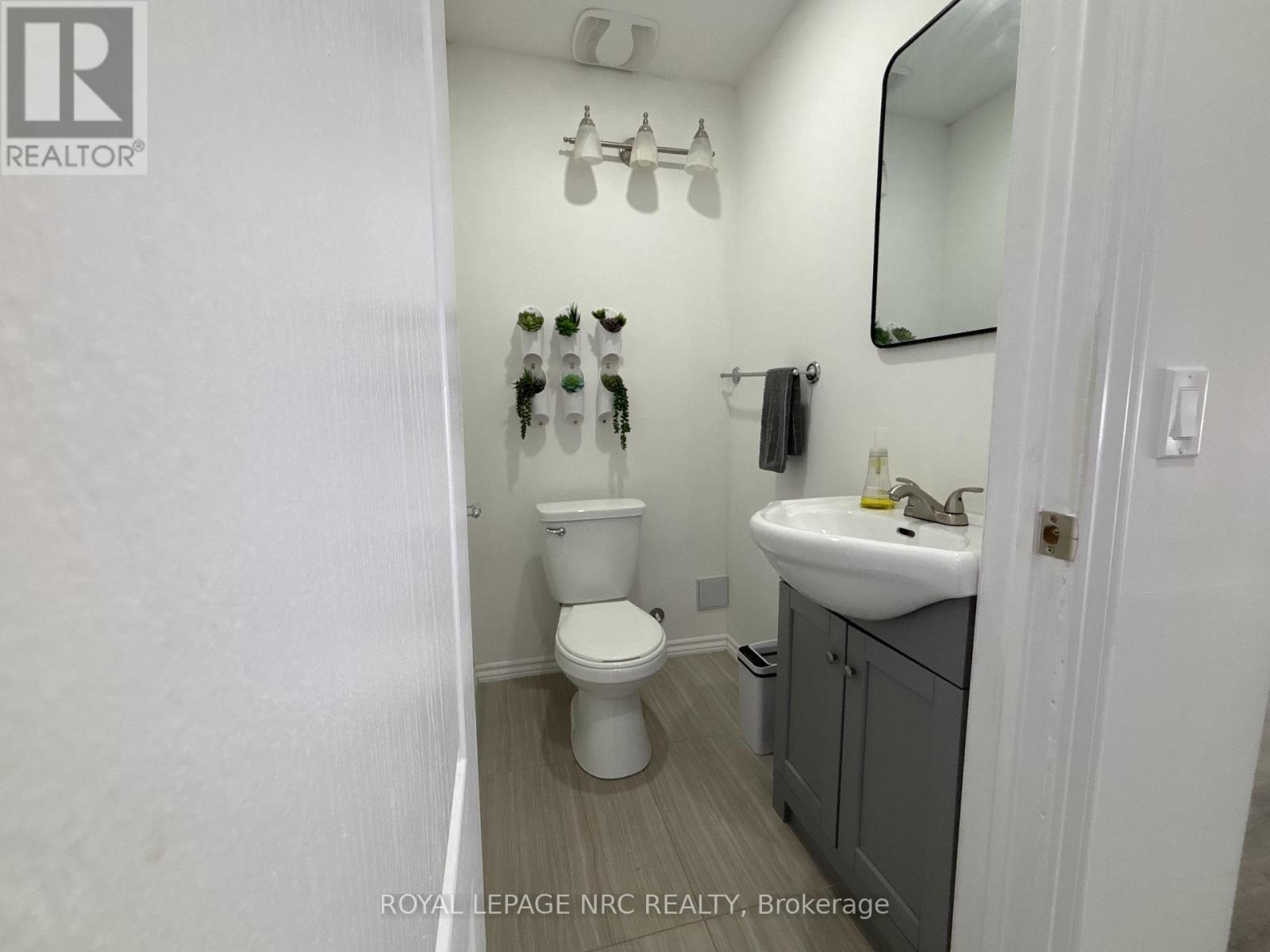138 Main Street W, Port Colborne, Ontario  L3K 3V2 - Photo 12 - X13074586
