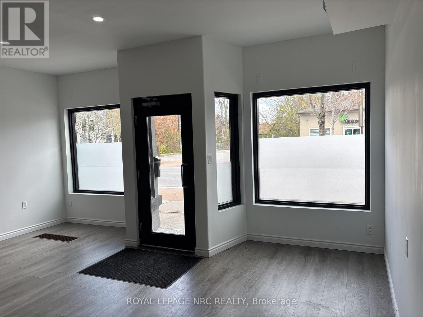138 Main Street W, Port Colborne, Ontario  L3K 3V2 - Photo 4 - X13074586