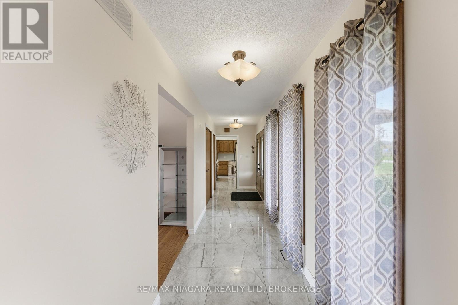 4850 Mountainview Road, Lincoln, Ontario  L0R 1B3 - Photo 12 - X13080526