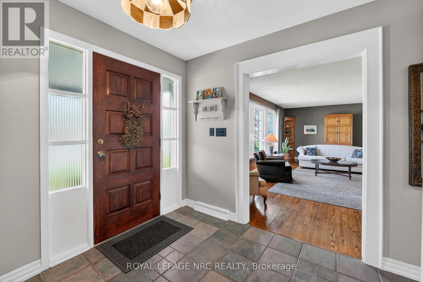 10 Briarfield Crescent, St. Catharines, Ontario  L2T 3T5 - Photo 5 - X13082652