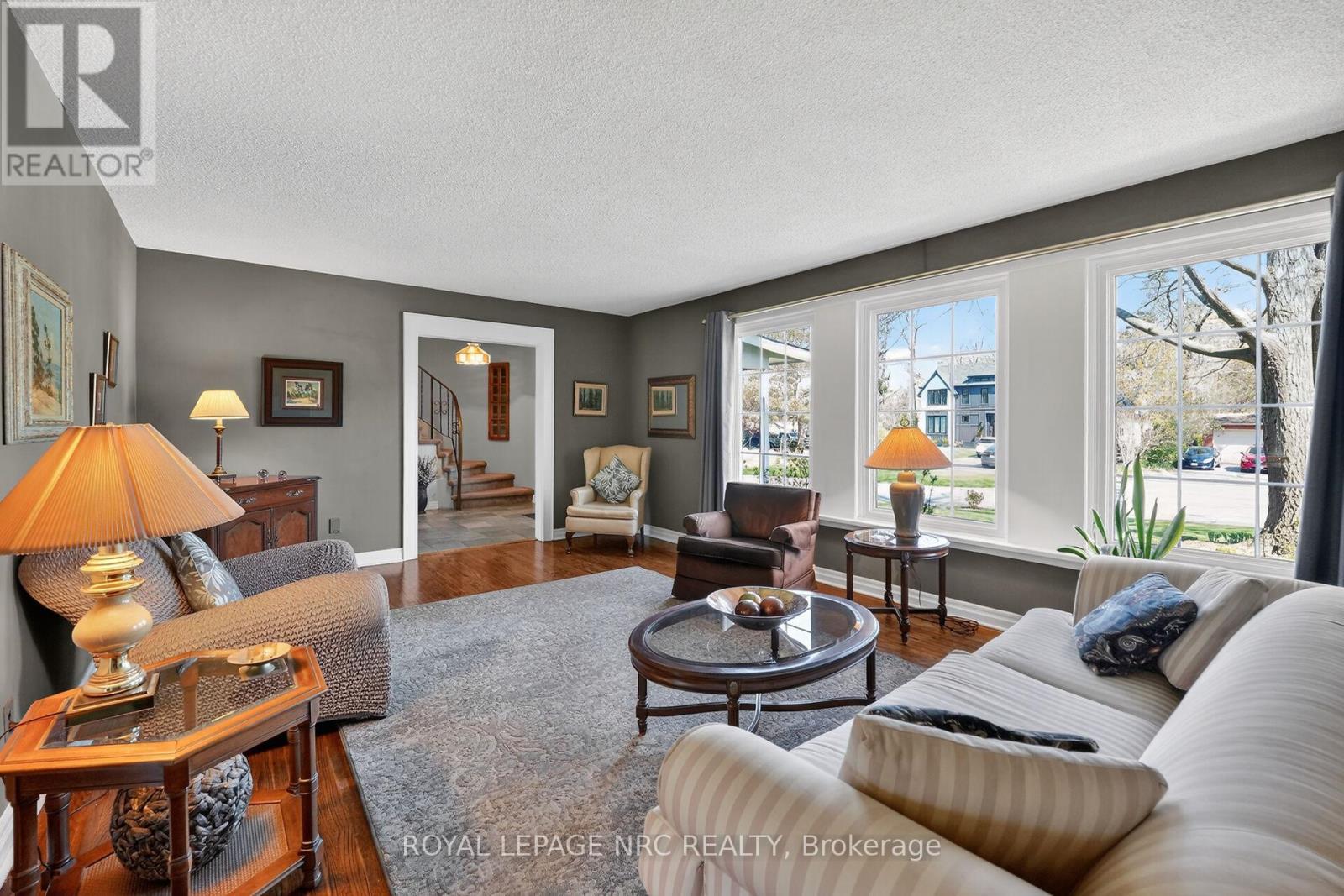 10 Briarfield Crescent, St. Catharines, Ontario  L2T 3T5 - Photo 8 - X13082652