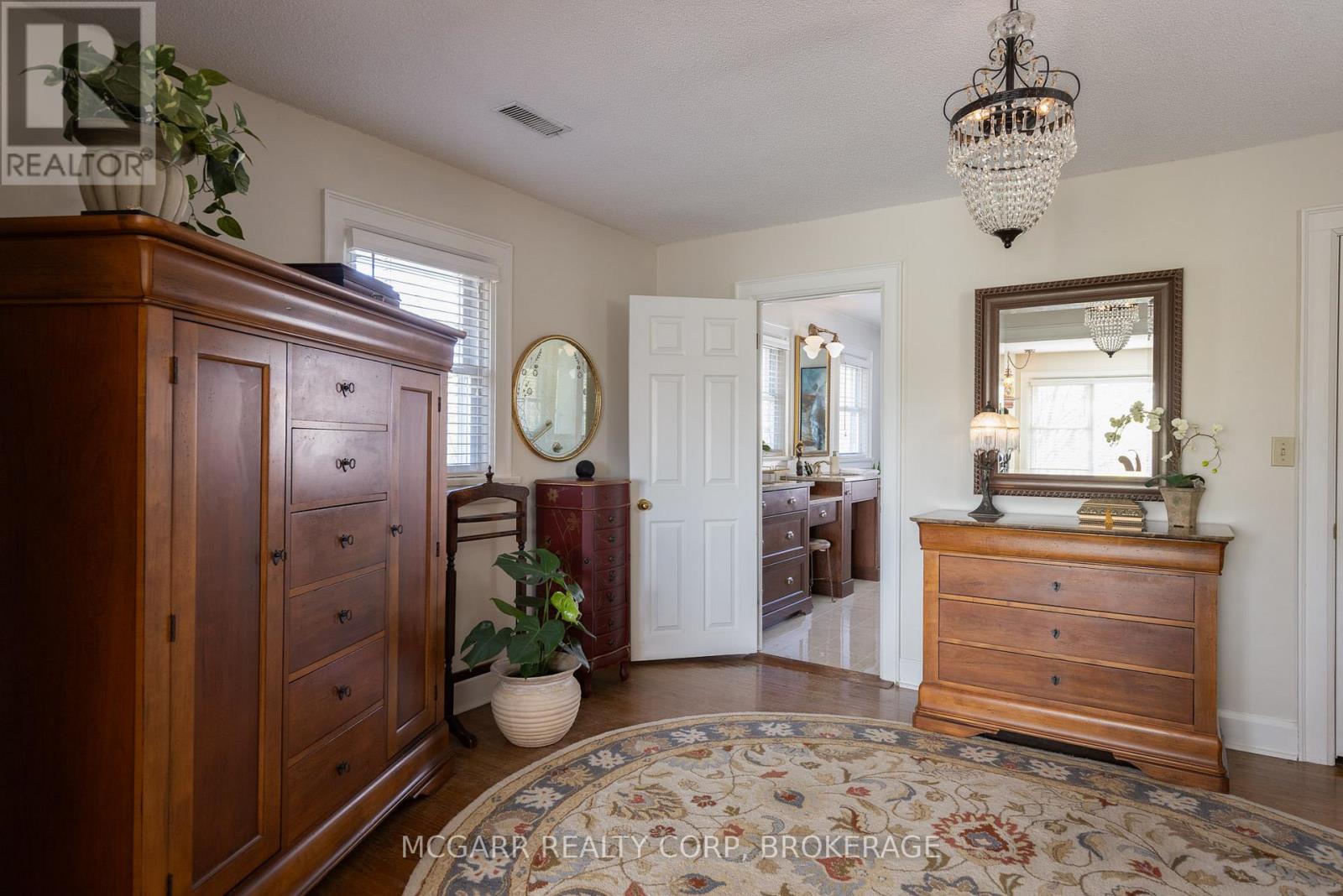 62 Hillcrest Avenue, St. Catharines, Ontario  L2R 4Y1 - Photo 19 - X13084192